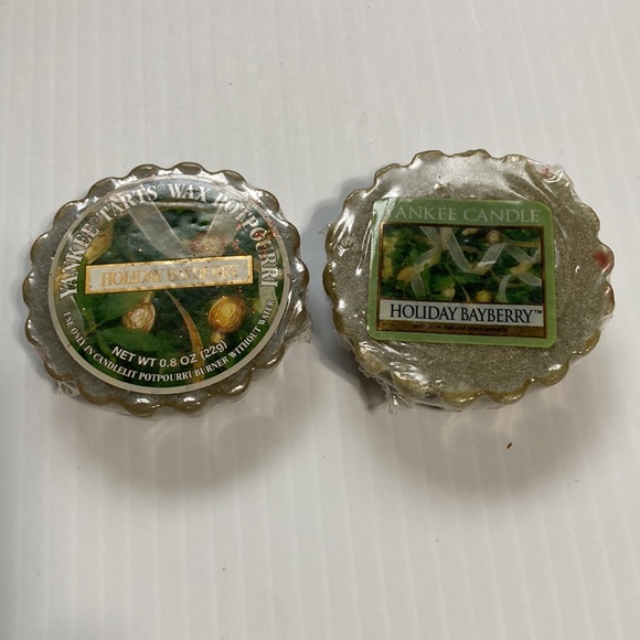 2 Yankee Candle Tarts HOLIDAY BAYBERRY NEW 0.8 oz each - Picture 3 of 7